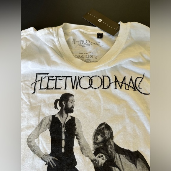 Fleetwood Mac Rumours Band Unisex T-Shirt Medium Daisy Street NWT Classic Album - Picture 4 of 5